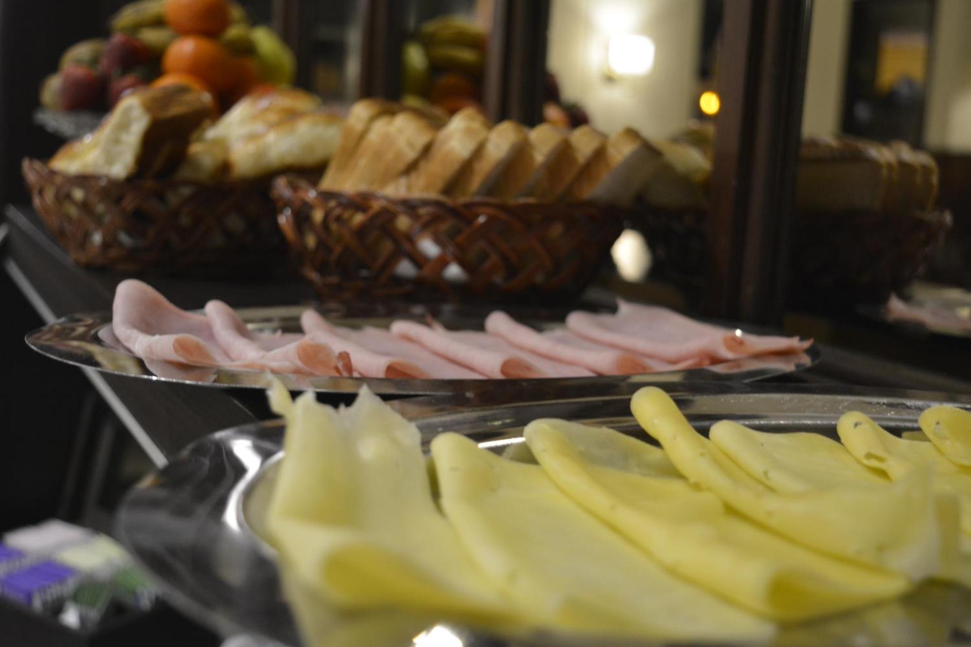 Hotel Vina De Italia 코르도바 외부 사진