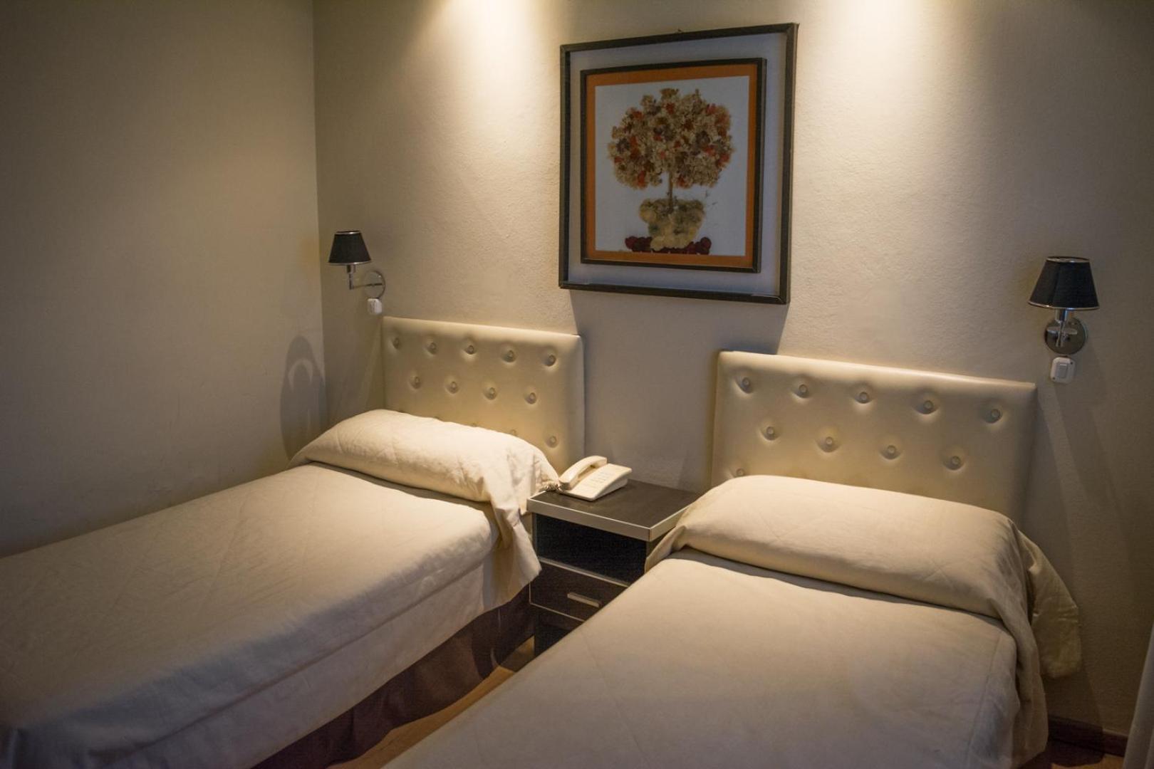 Hotel Vina De Italia 코르도바 외부 사진